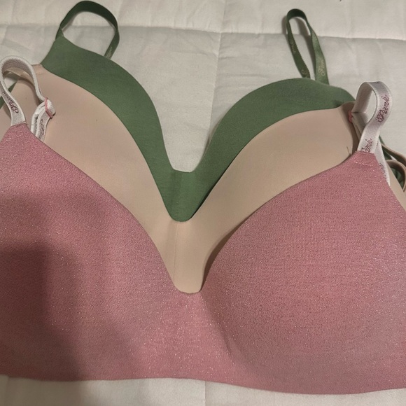 PINK by Victoria’s Secret  Bras - 34DD Lightly Lined Wireless - Picture 3 of 5